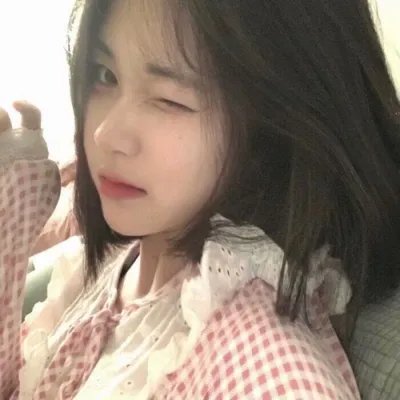 沈总，你小青梅的渴肤症又犯了